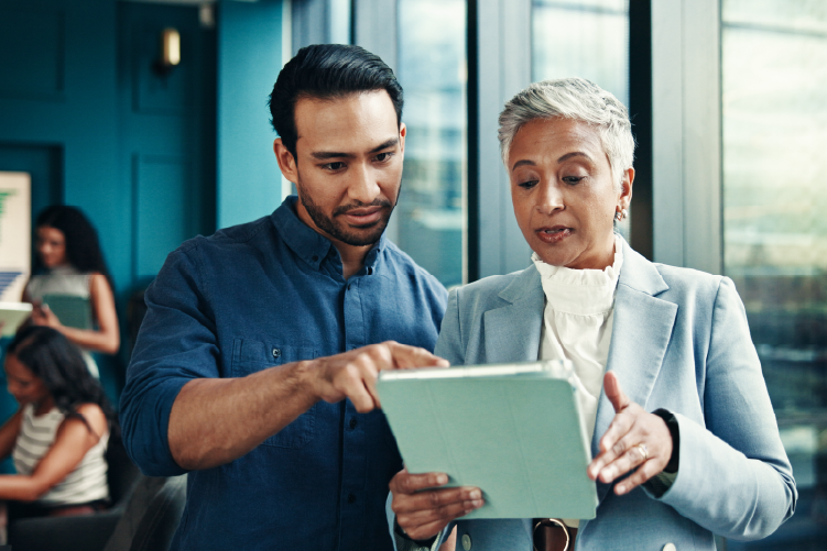 Why Great Insurance Project Managers Learn the Business First